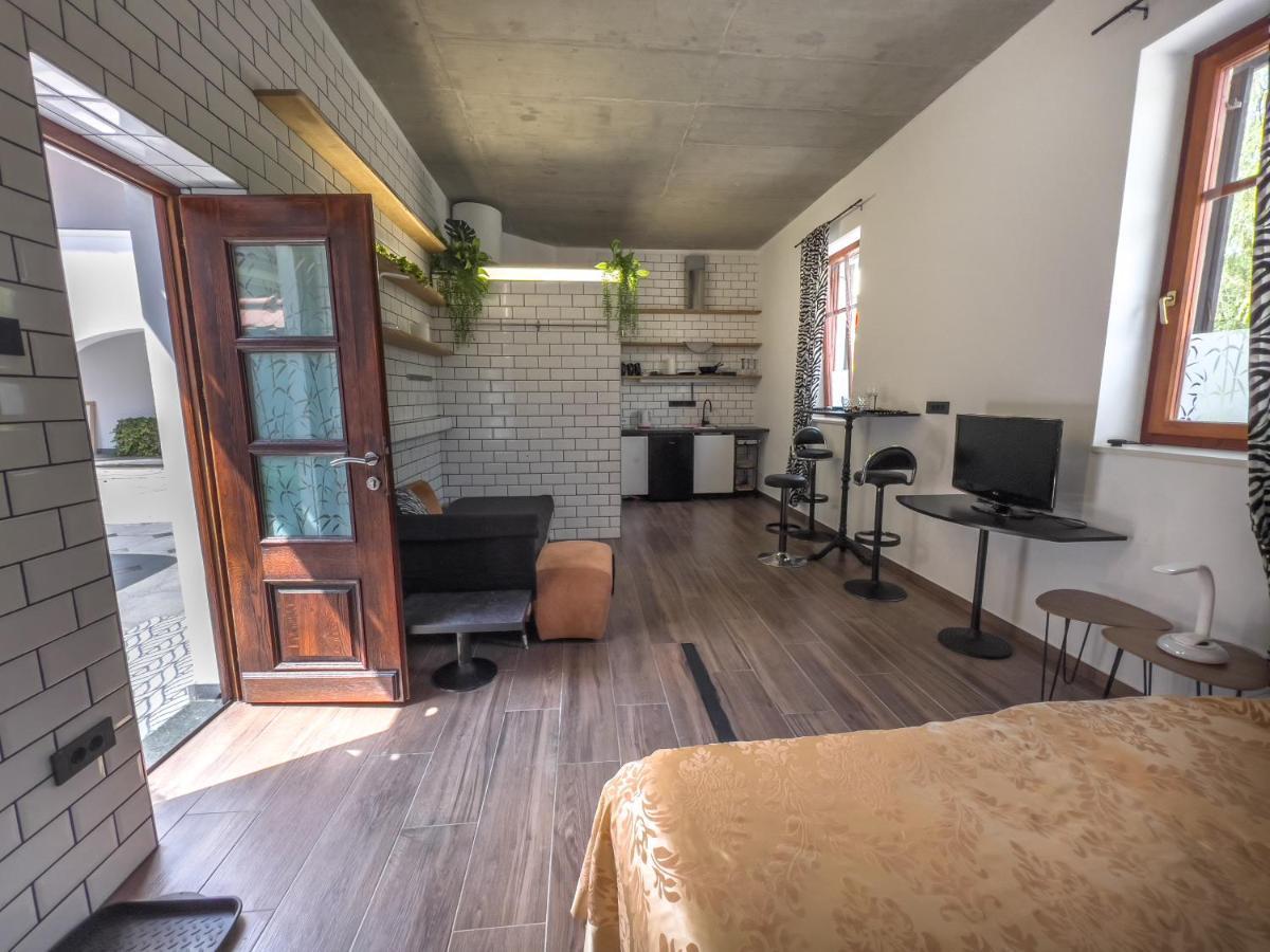 Riverside Studio 1 Любляна Экстерьер фото